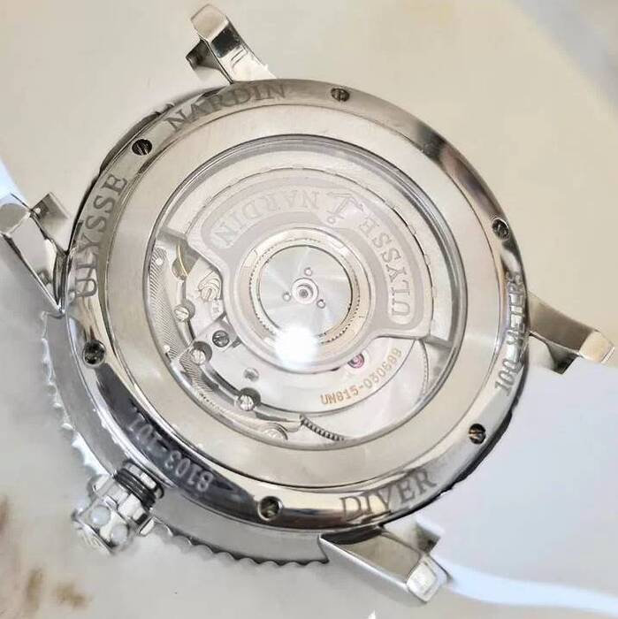 Ulysse Nardin женские часы с бриллиантами04 Ulysse Nardin женские часы с бриллиантами-4