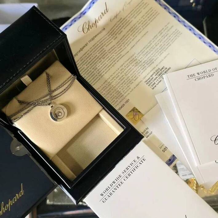 Chopard подвеска золотая, с бриллиантом, оригинал09 Chopard подвеска золотая, с бриллиантом, оригинал-5