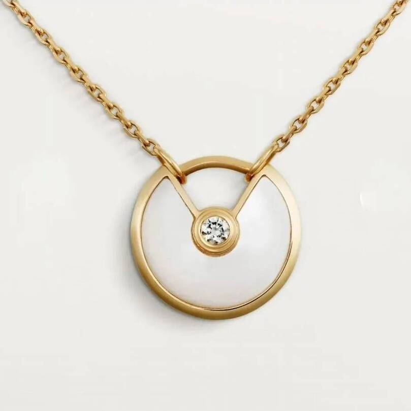Cartier золотая подвеска с бриллиантом оригинал-4