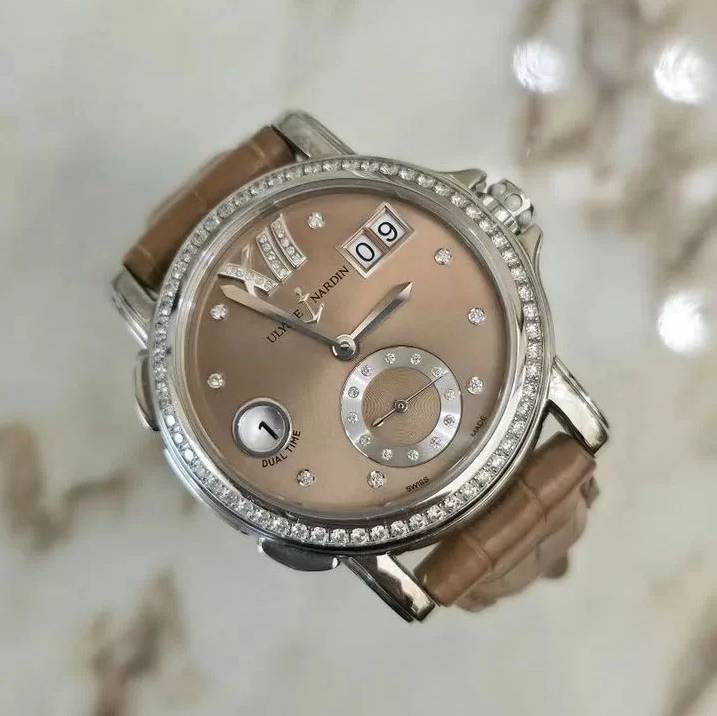 Ulysse Nardin женские часы с бриллиантами оригинал08 Ulysse Nardin женские часы с бриллиантами оригинал-4