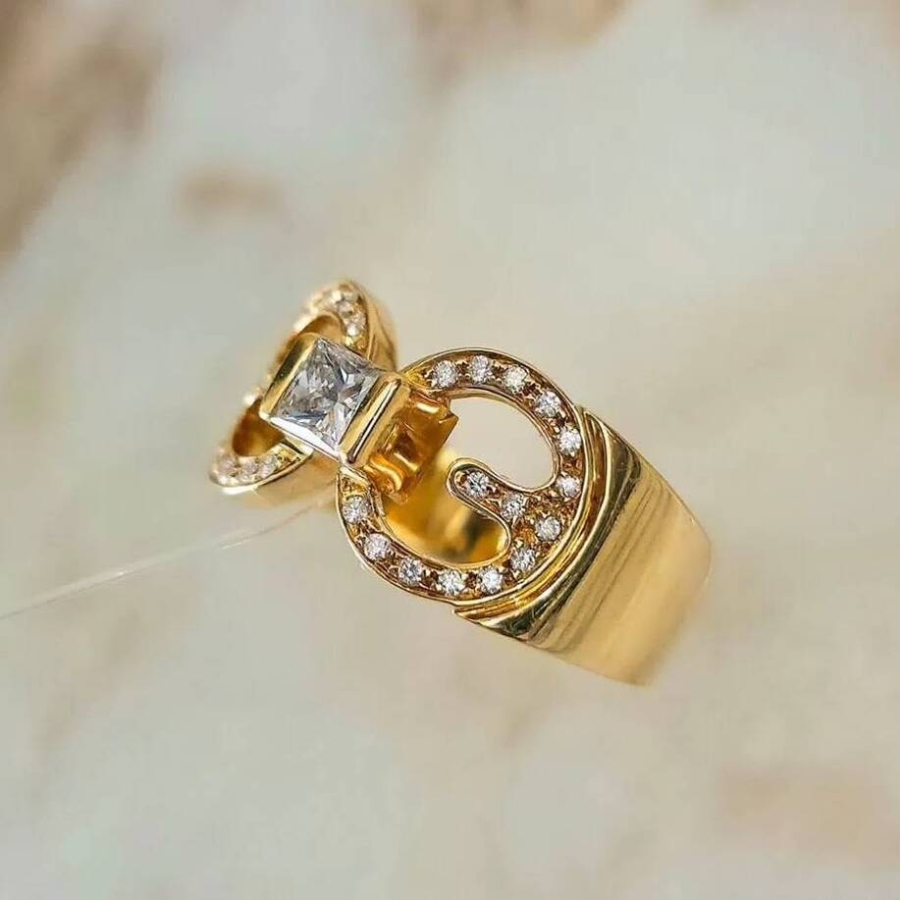 Escada золотое кольцо с бриллиантами оригинал-10