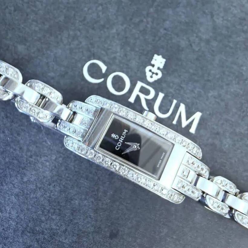 Corum женские часы с бриллиантами-1