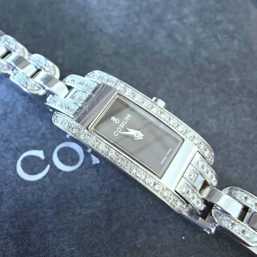 Corum женские часы с бриллиантами-4